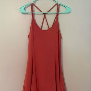 Super cute mid-length dress. Worn once.